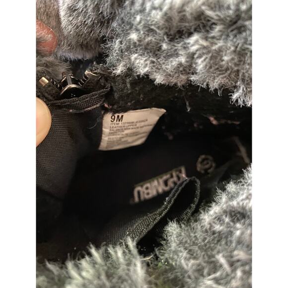 KHOMBU Black Suede Faux Fur Trim Winter Boots Womens Size 9 M - Picture 7 of 7